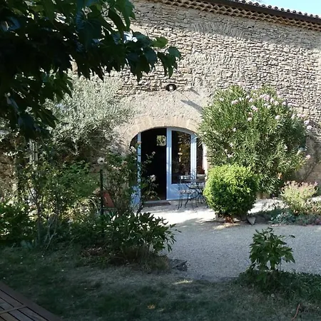 Jardin Avec Vue, Grande Piscine Et Mas Divisé Сasa de vacaciones